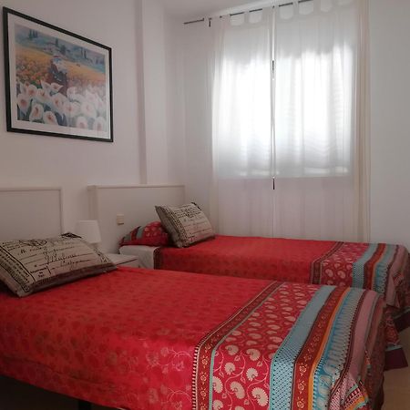Bonita Villa Con Propio Entrada Y Con Piscina San Bartolomé Luaran gambar